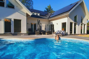 Exklusive villa on the coast close to Stockholm, Åkersberga